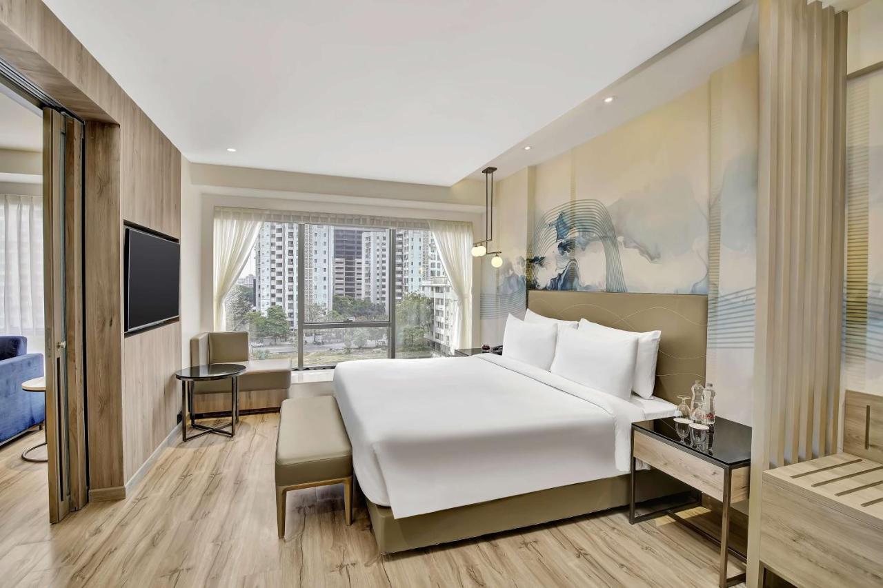 Park Inn By Radisson Surat Exterior photo